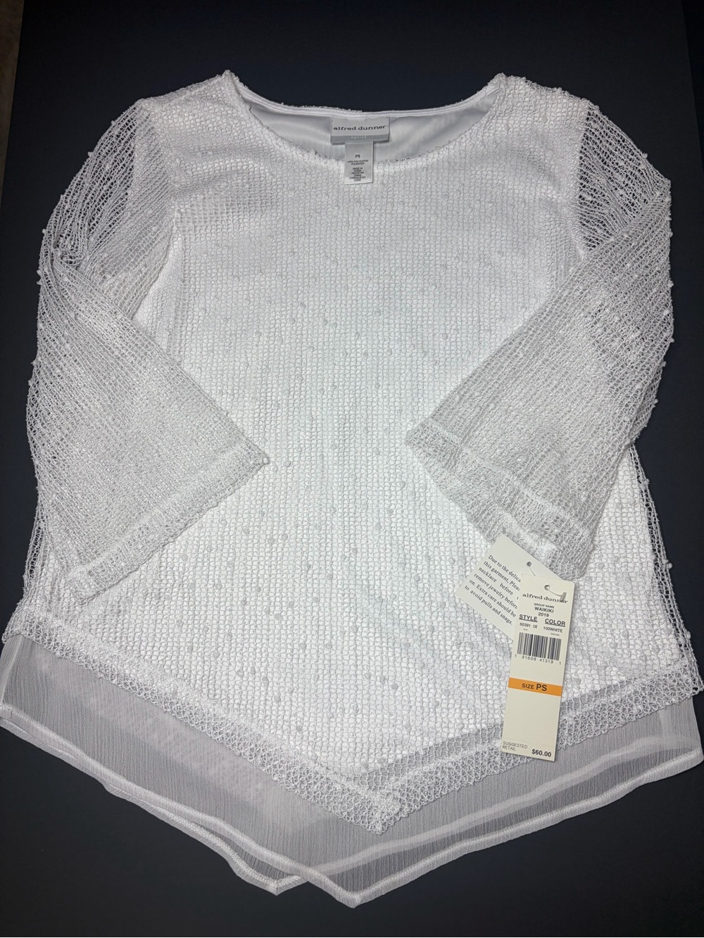 Alfred Dunner White Sheer Layered Knit Tunic. 3/4 sleeve. Beaded embellishments.